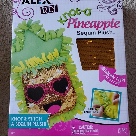 Girls arts and crafts - Picture 2 of 2